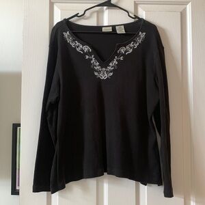 Women’s long sleeve shirt